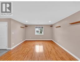 271 Watkins, Windsor, ON N9C0A8 Photo 24