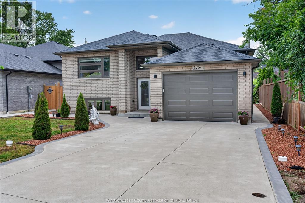 1267 EASTLAWN AVENUE - 2