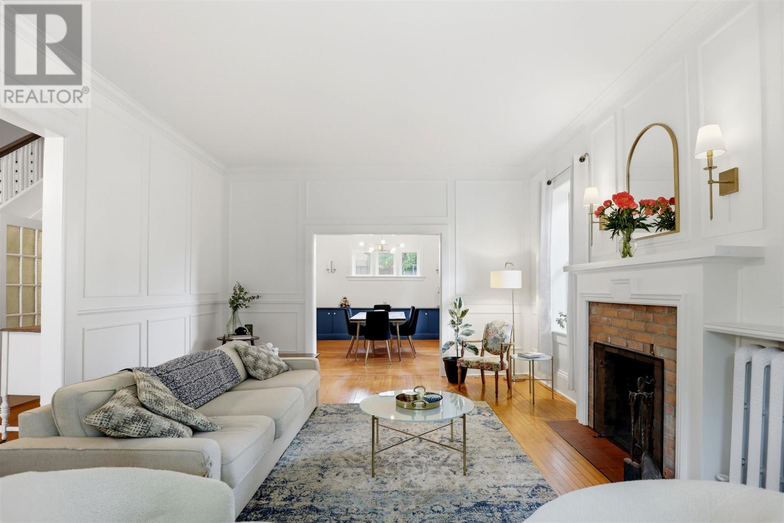 36 Herrick ST - 12