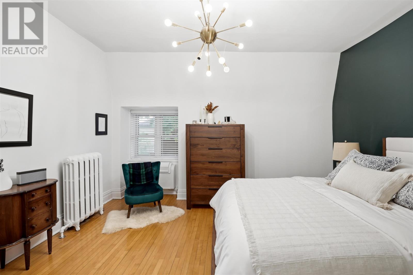36 Herrick ST - Image 24