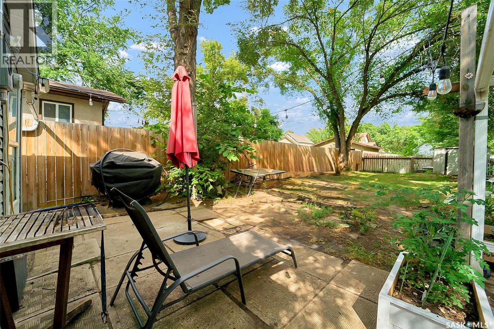 316 J AVENUE N - Image 30