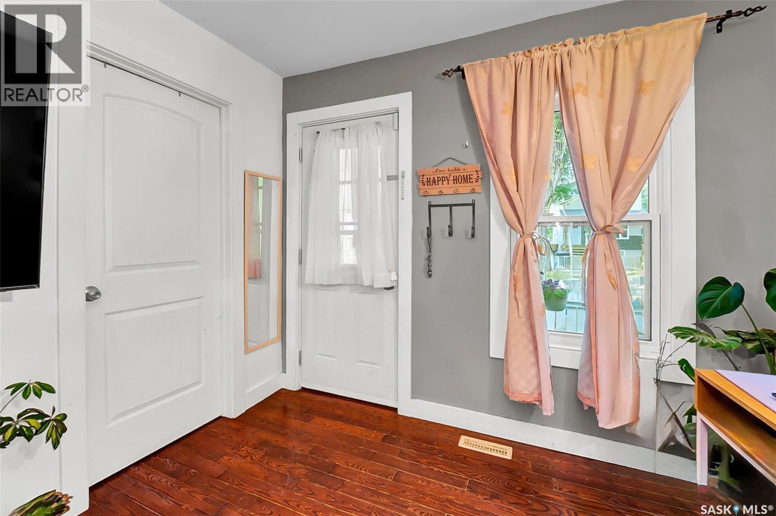 316 J AVENUE N - Image 6