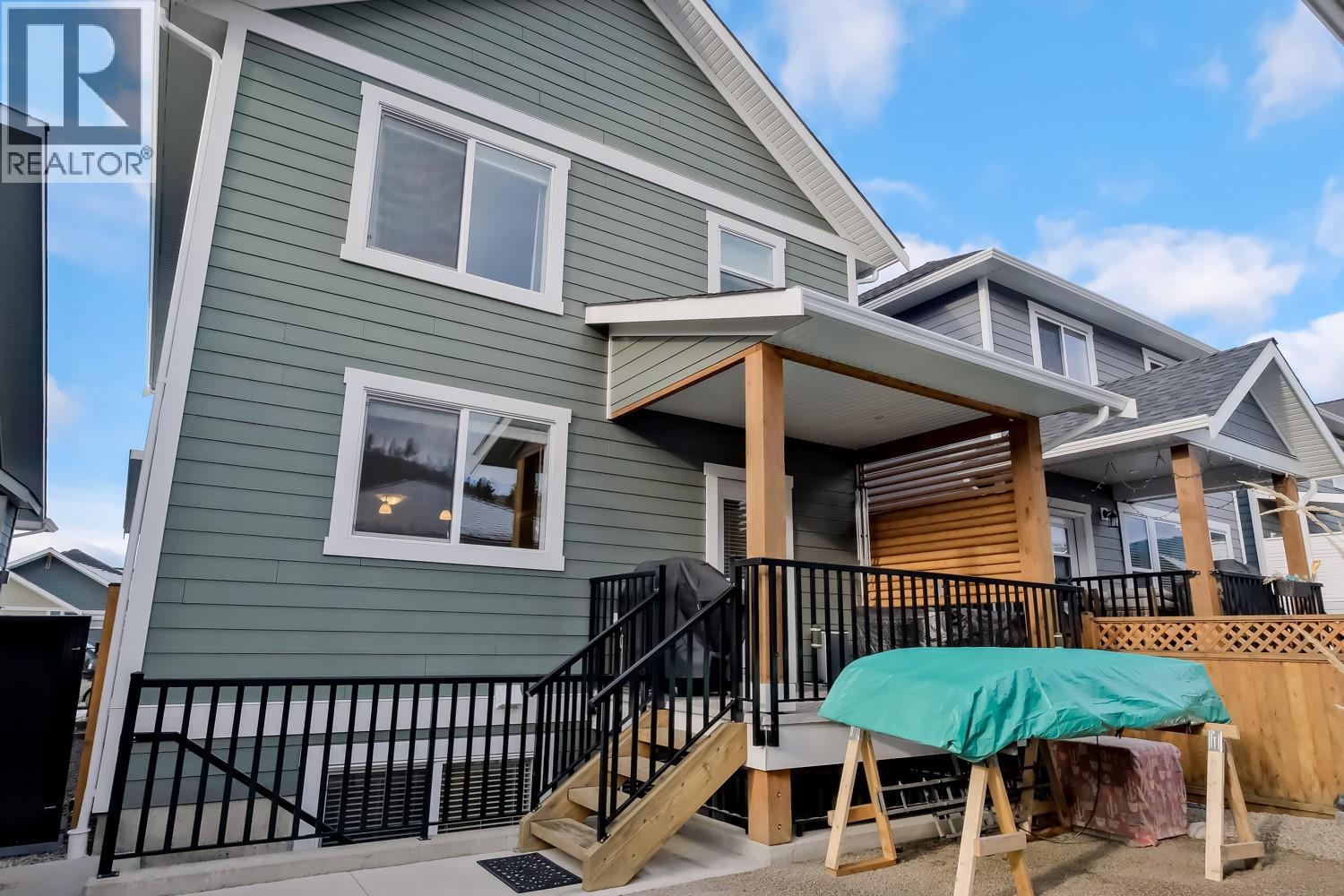 926 HOLDEN Road, Penticton