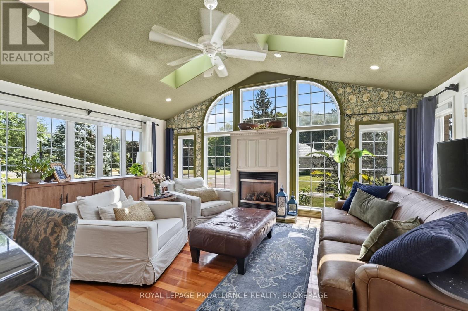 3335 FOUR SEASONS DRIVE - Image 12