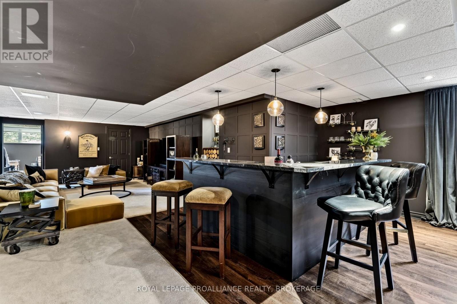 3335 FOUR SEASONS DRIVE - Image 32
