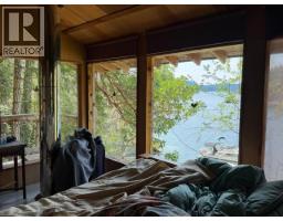 Refuge Cove, Remote Areas, BC V0P0P0 Photo 14