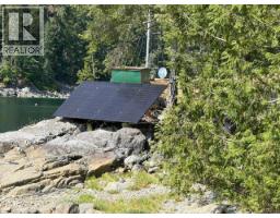 Refuge Cove, Remote Areas, BC V0P0P0 Photo 30