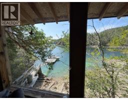 Refuge Cove, Remote Areas, BC V0P0P0 Photo 8