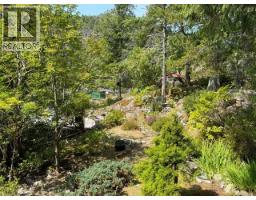 Refuge Cove, Remote Areas, BC V0P0P0 Photo 29