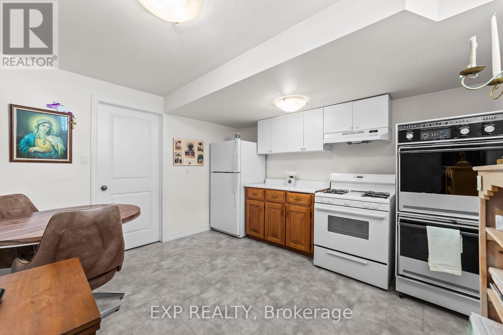 1991 WHIPPOORWILL PLACE - Image 28
