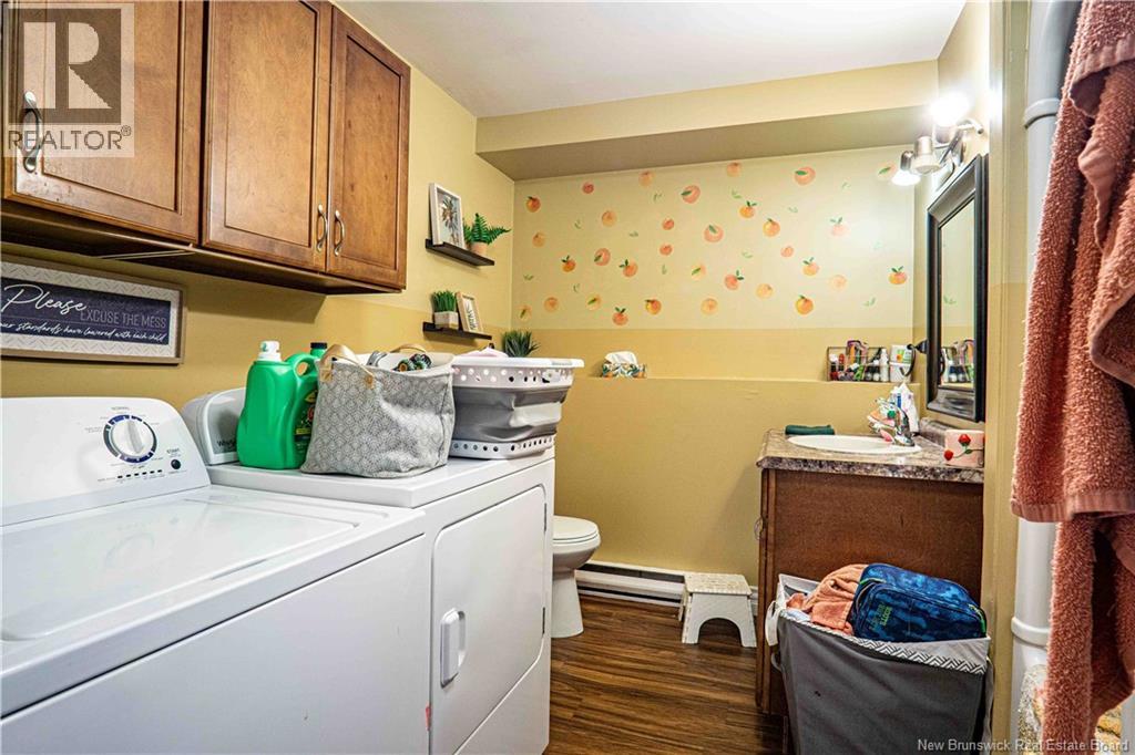 770 Glengarry Place - Image 16