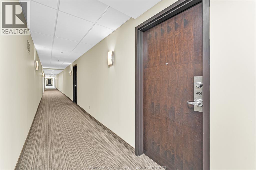 #406 250 MANNING ROAD - Image 4