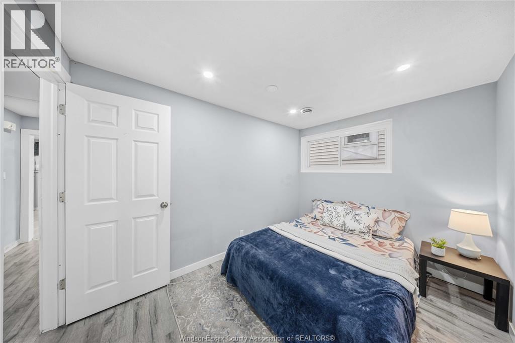 949 ELLROSE AVENUE - Image 17