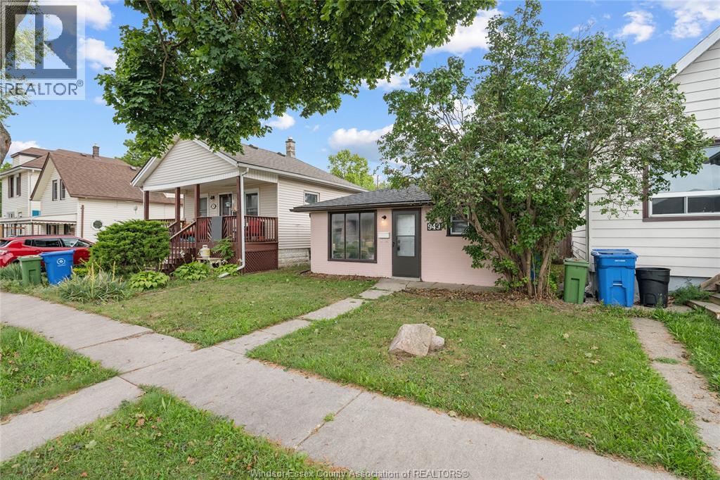 949 ELLROSE AVENUE - 4
