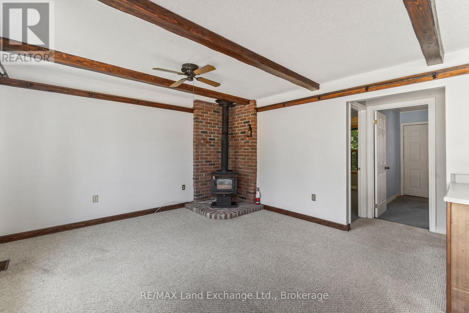 46 LILAC LANE - Image 15