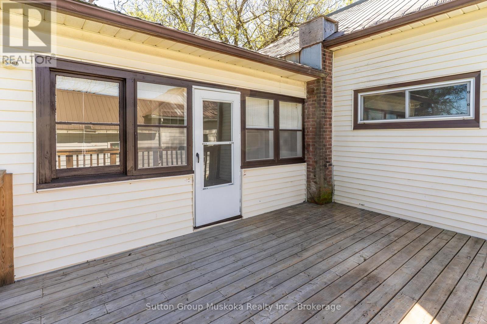 18 SUSAN STREET W - Image 3