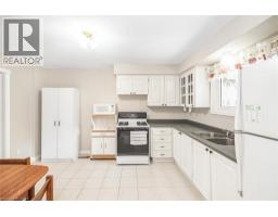 Recreation room - 28 Riverdale Drive, Hamilton, ON L8E1J8 Photo 9