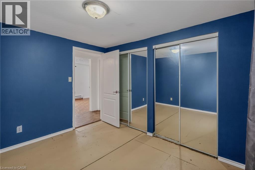140 TOWNLINE Street - 23