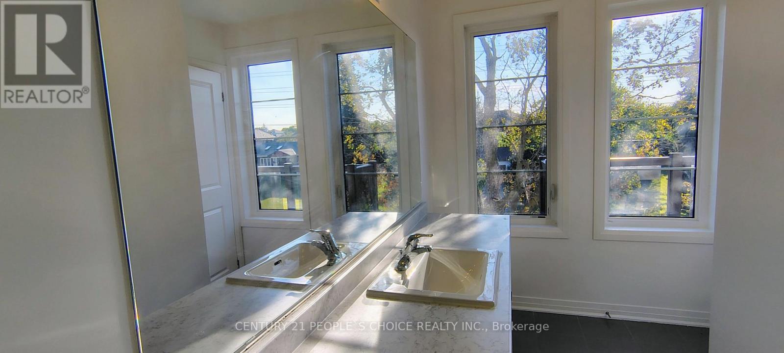 1569 GREEN ROAD - 34