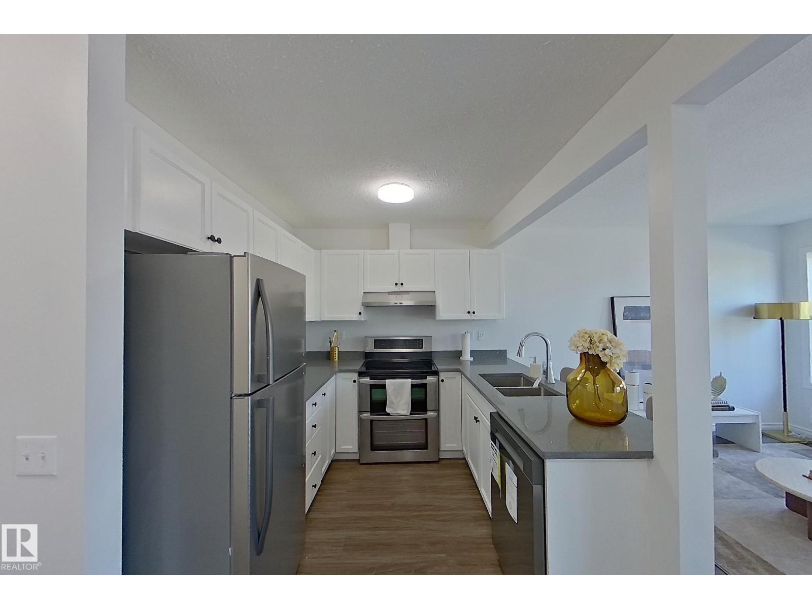 #7 16823 84 ST NW - Image 27