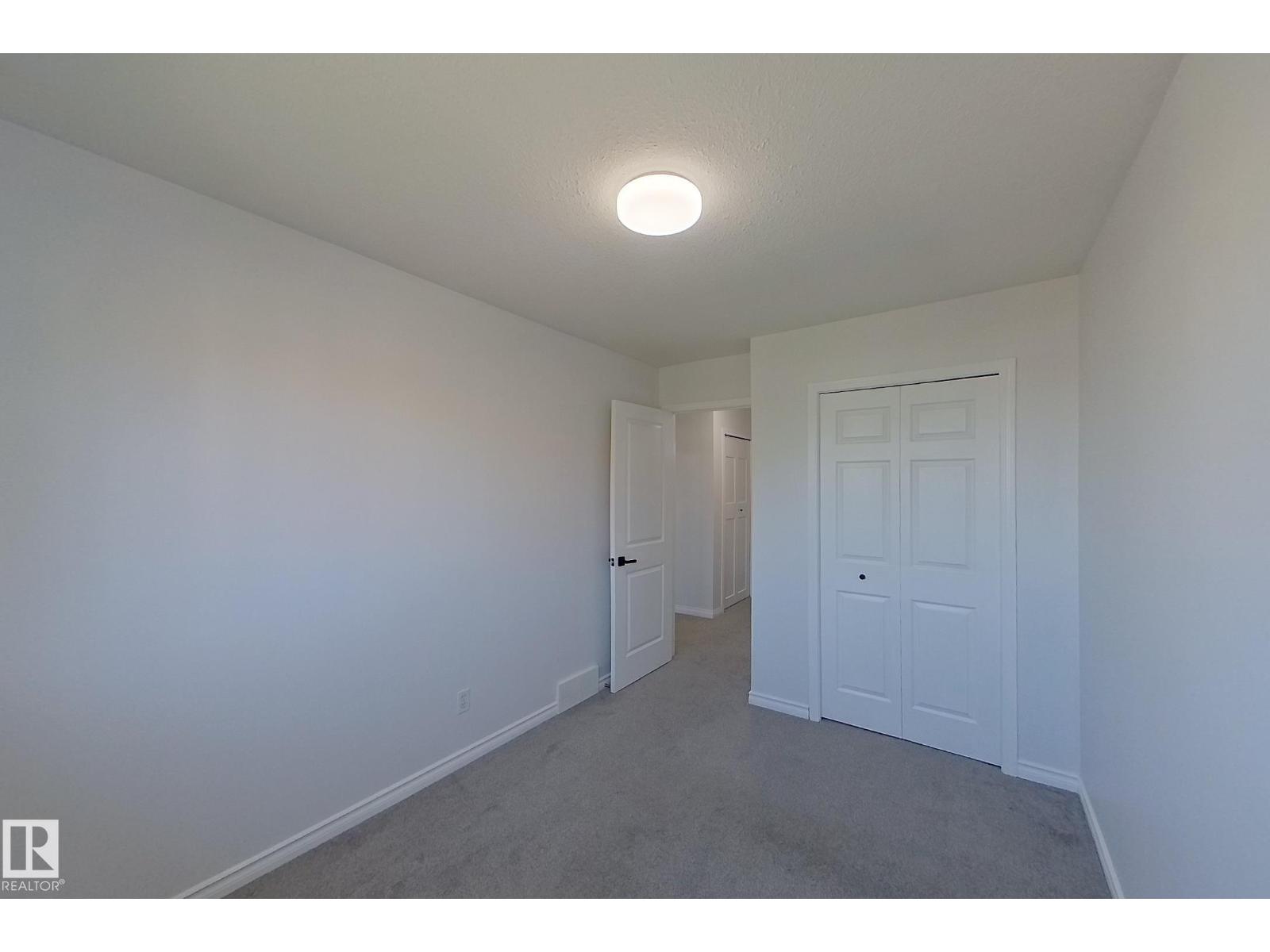 #7 16823 84 ST NW - Image 7