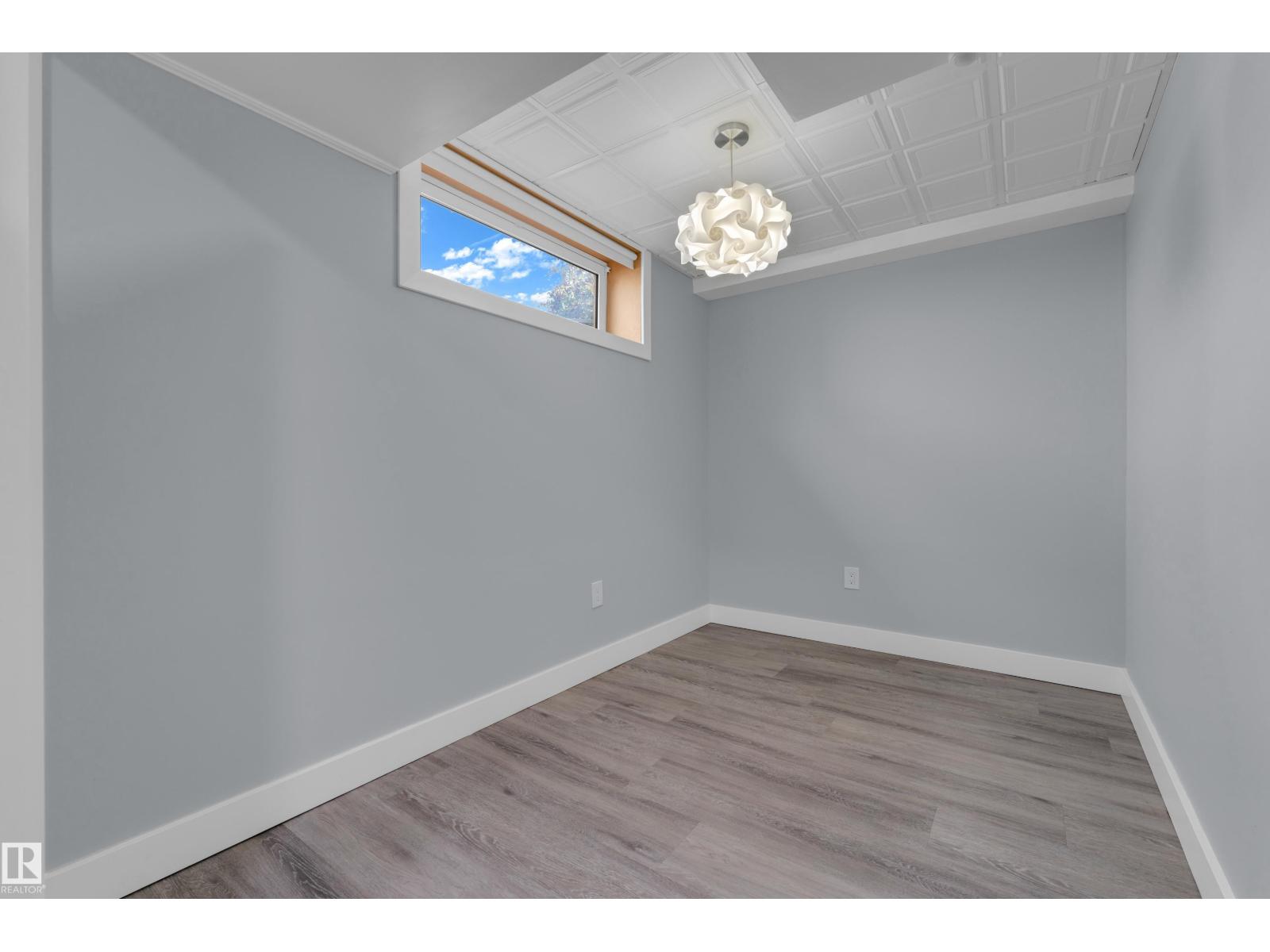 1434 GRANT WY NW - 32
