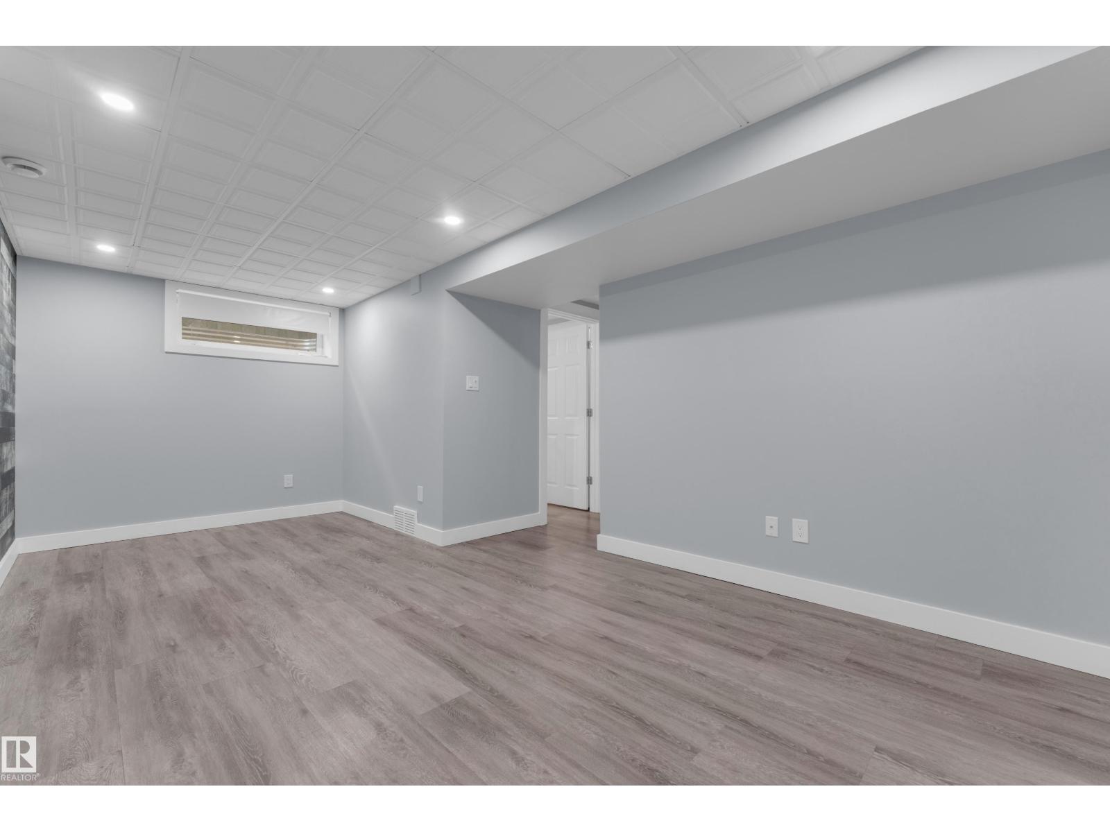 1434 GRANT WY NW - Image 37