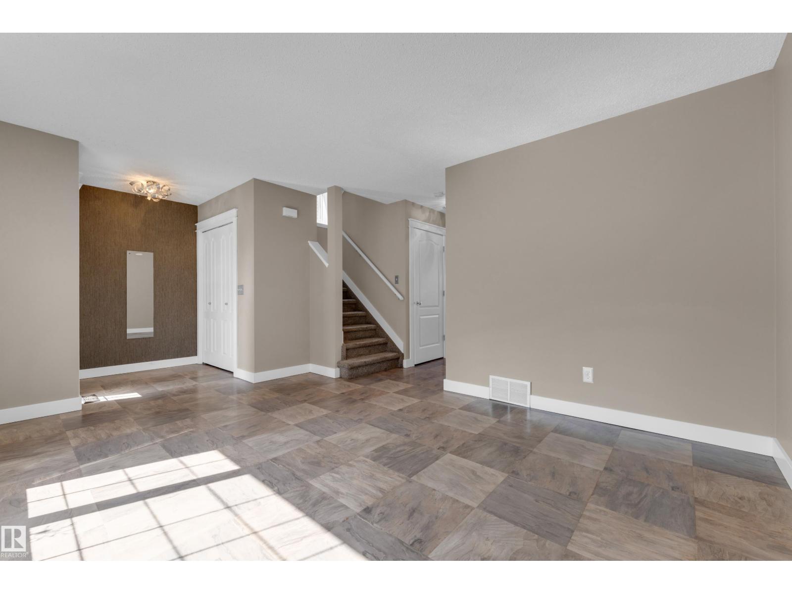 1434 GRANT WY NW - Image 7