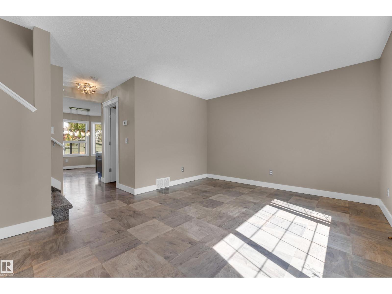 1434 GRANT WY NW - 9