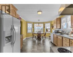 25 Ocean Pond Road thumbnail 10