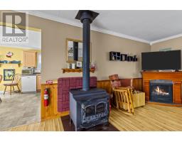 25 Ocean Pond Road thumbnail 12