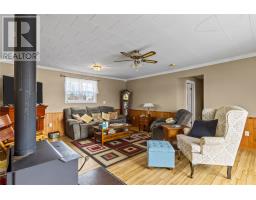 25 Ocean Pond Road thumbnail 15