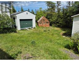 25 Ocean Pond Road thumbnail 4