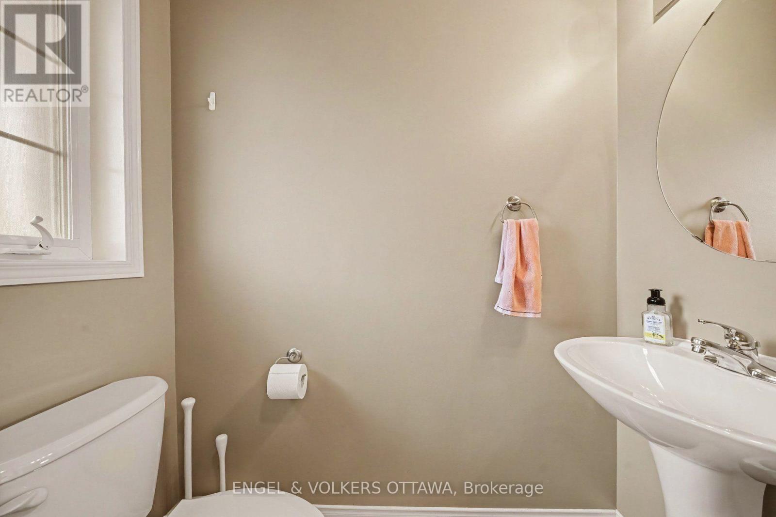 3 Bed, 2 Bath House for Rent in Ottawa – 428 DUSK PRIVATE, Ottawa – MLS# X13682898 - Image 6