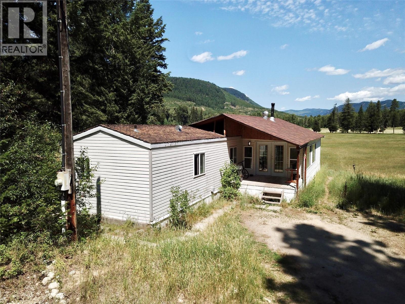 29 Haggen Road, Beaverdell