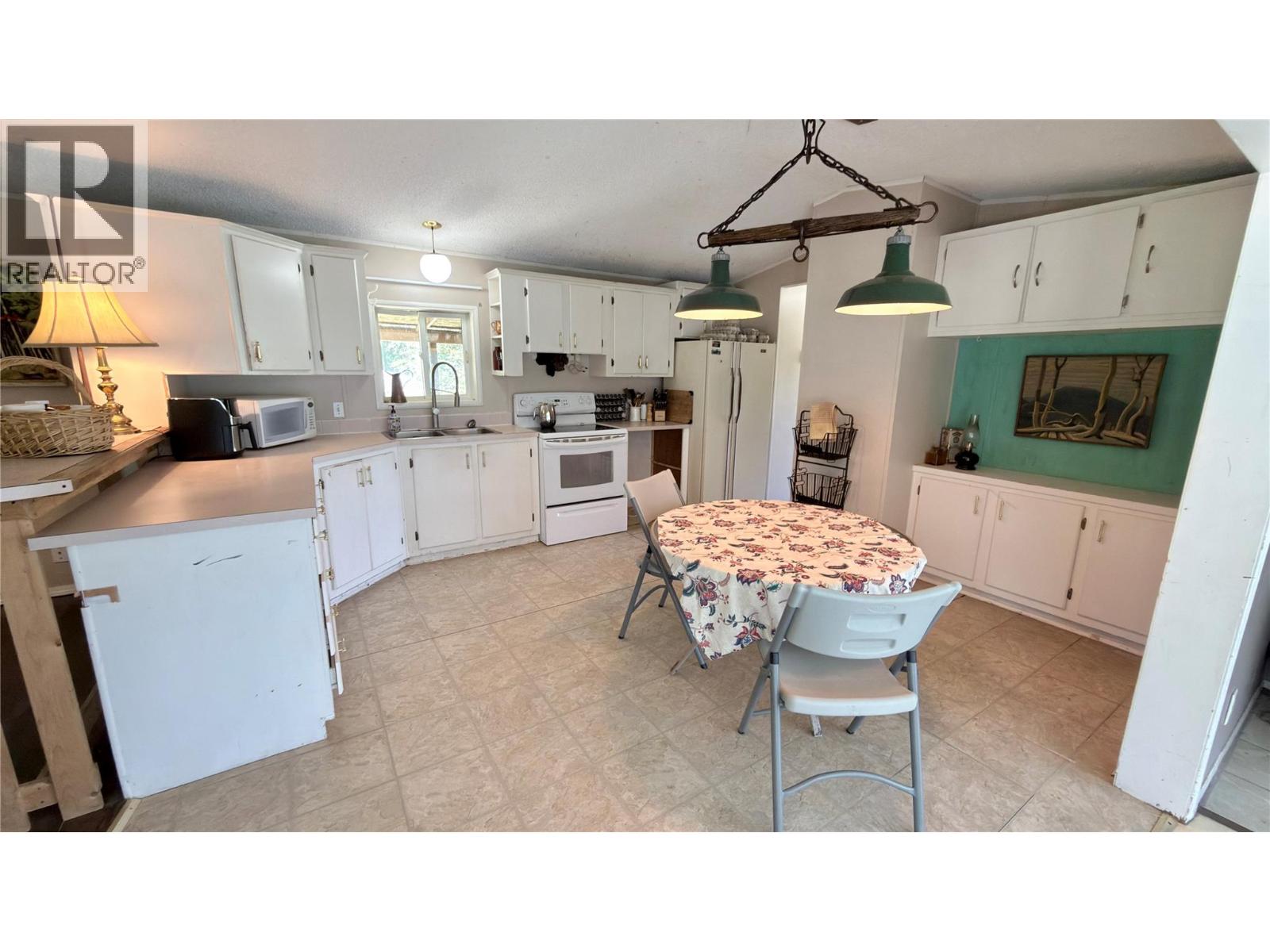 29 Haggen Road, Beaverdell