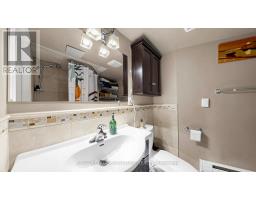132 Marion Street, Toronto, ON M6R1E7 Photo 20