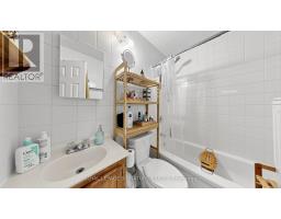 132 Marion Street, Toronto, ON M6R1E7 Photo 29