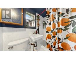 132 Marion Street, Toronto, ON M6R1E7 Photo 45