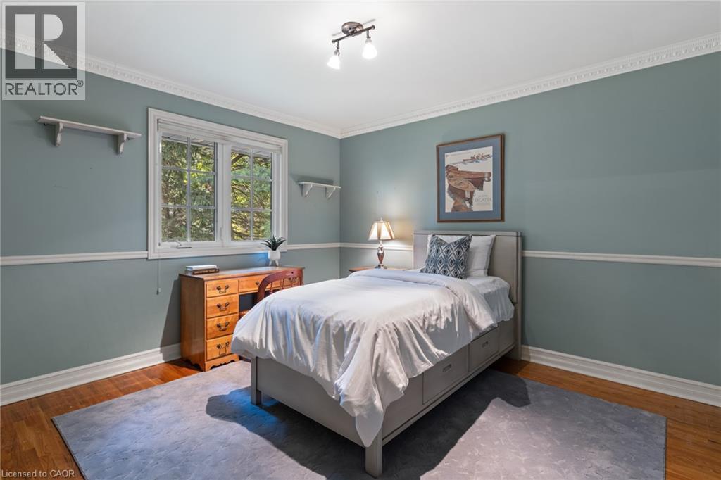 401 CAIRNCROFT Road - 16
