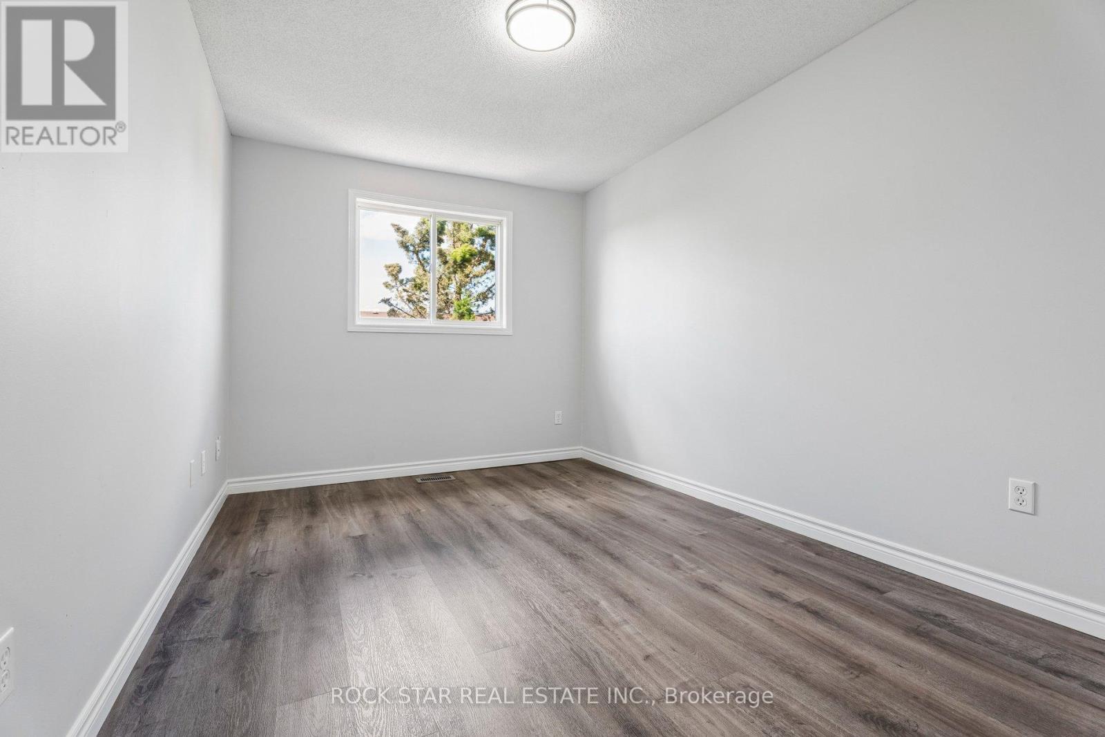 #3 1860 UPPER GAGE AVENUE - Image 18