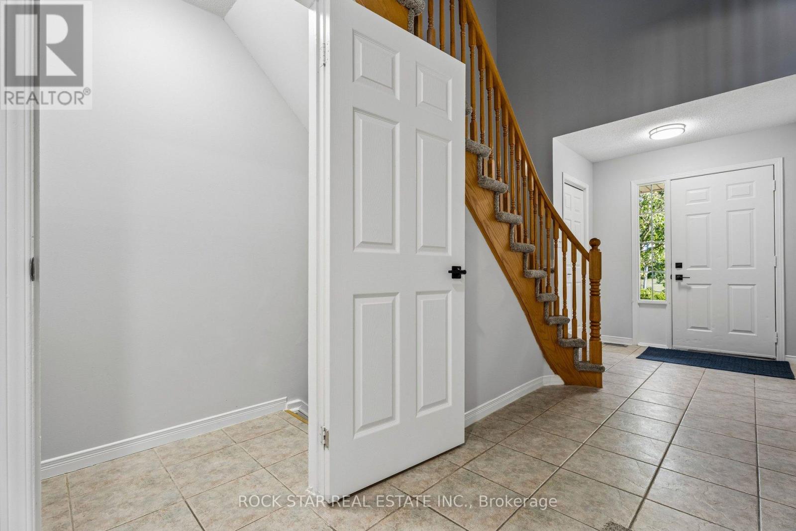 #3 1860 UPPER GAGE AVENUE - Image 22