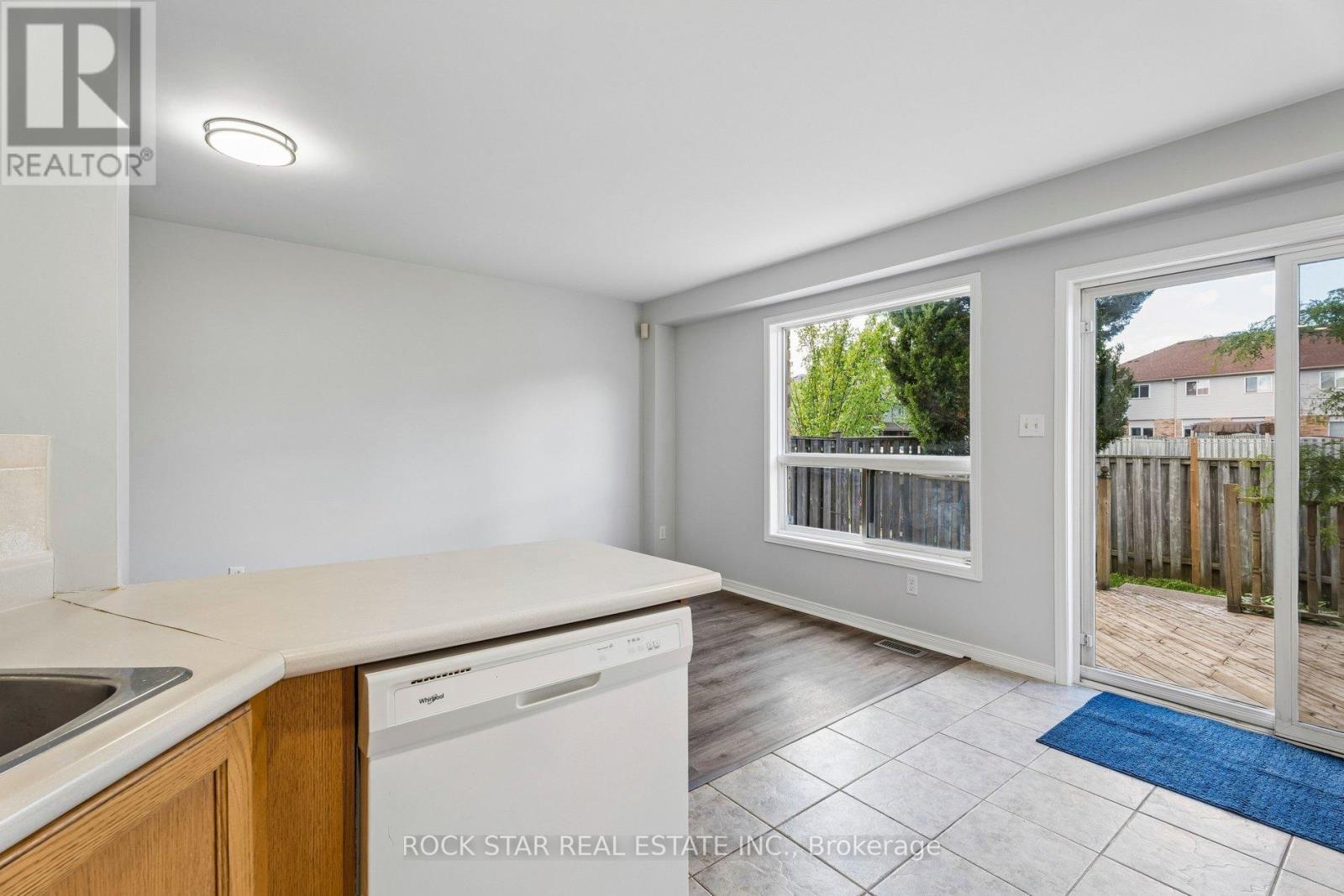 #3 1860 UPPER GAGE AVENUE - Image 9