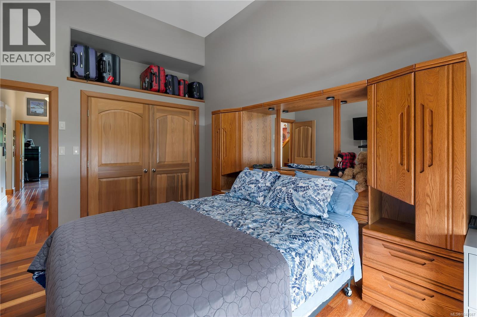 240 Carolyn Rd - Image 27