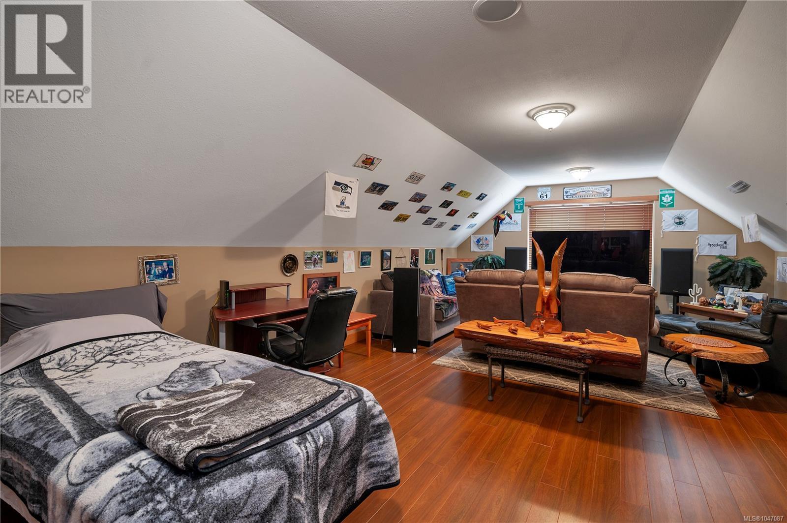 240 Carolyn Rd - Image 30