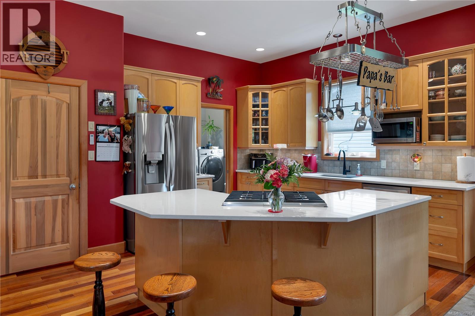 240 Carolyn Rd - Image 4