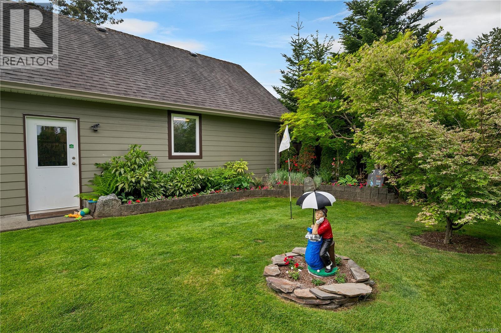 240 Carolyn Rd - Image 45