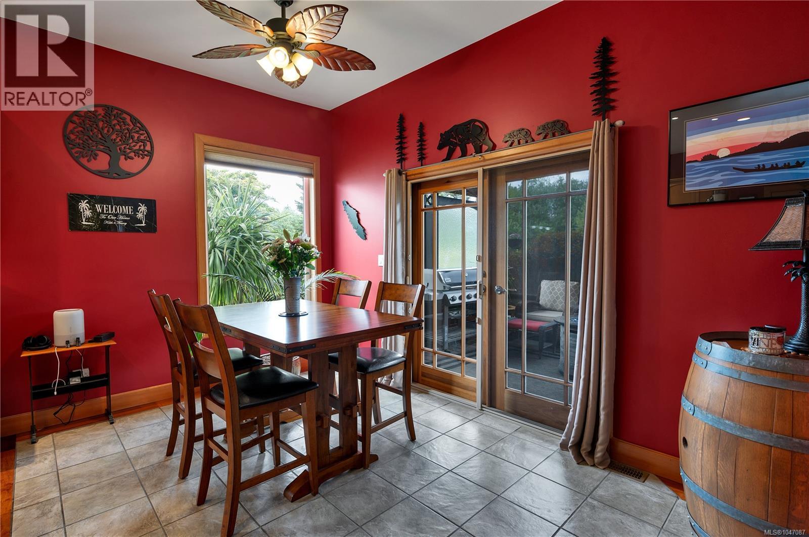 240 Carolyn Rd - 8