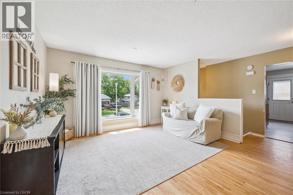 24 BYTON Lane - Image 5