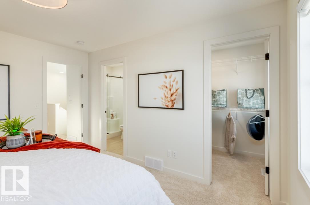 2040 194 Street NW - 15